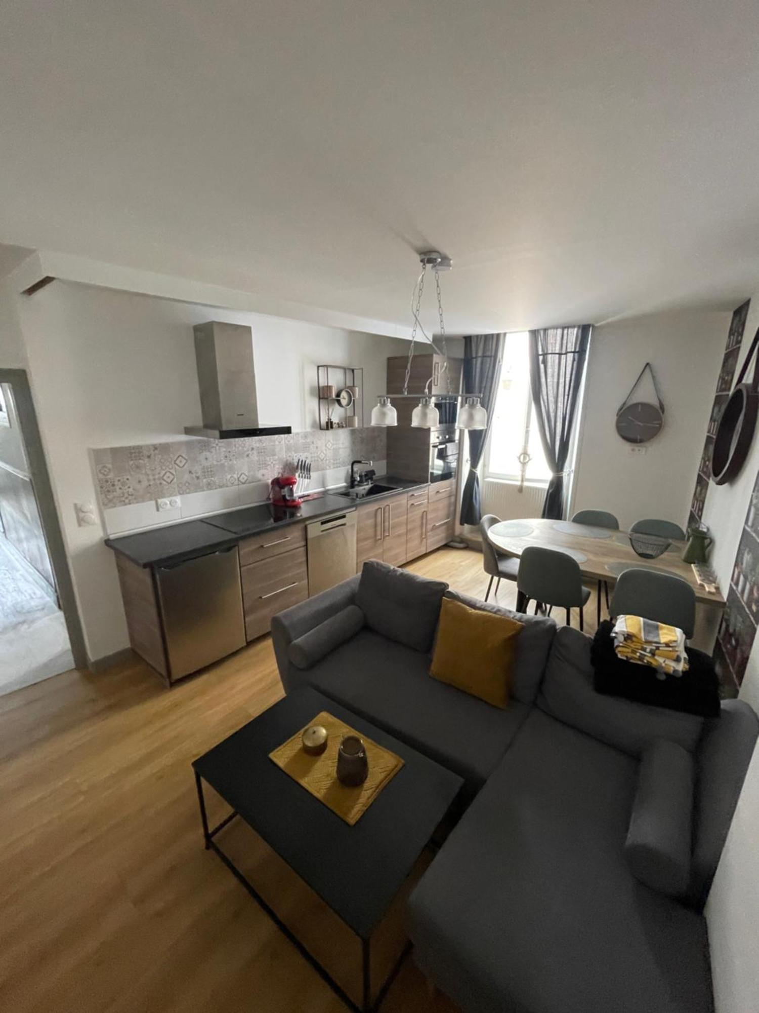Appartement Moderne Centre Ville, 5 Personnes, 65 M2 Semur-en-Auxois Exterior foto